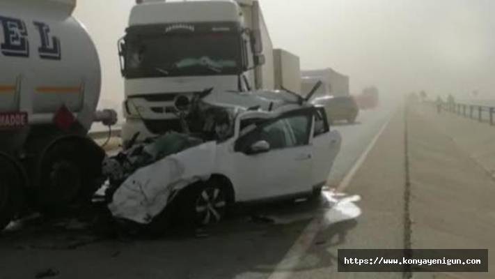 Konya ve Niğde'de kum fırtınası kazaya neden oldu