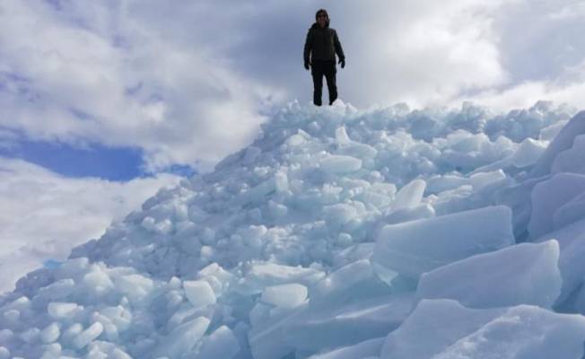 Konya'da buz tepeleri ilgi odağı oldu