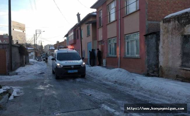 Konya'da hırsızlık şüphelisi karşılaştığı ev sahibini vurdu