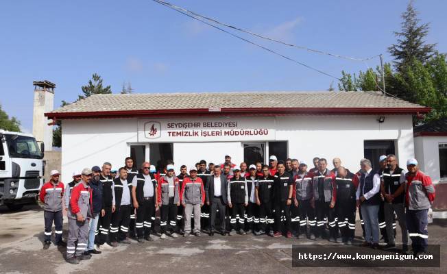 Seydişehir Belediyesi çalışanları bayramlaştı