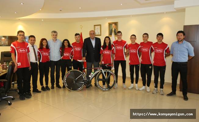 Genç bisikletçi Avrupa Şampiyonası için yarışacak