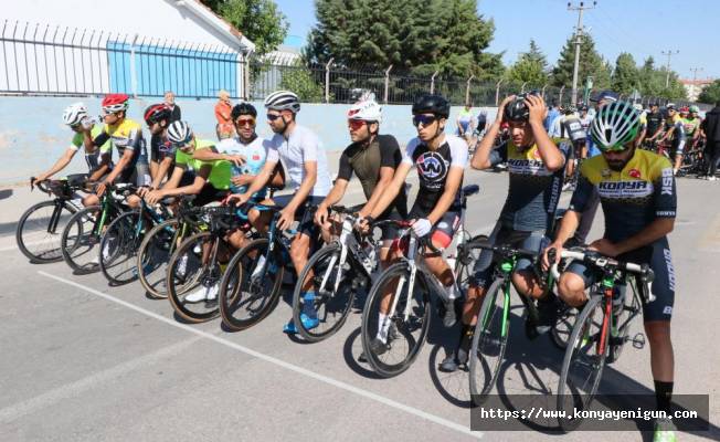 80 bisikletçi Hasan Dağı’na tırmandı!