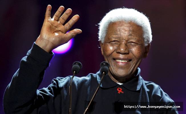Irkçılıkla mücadeleye adanmış bir ömür: Nelson Mandela
