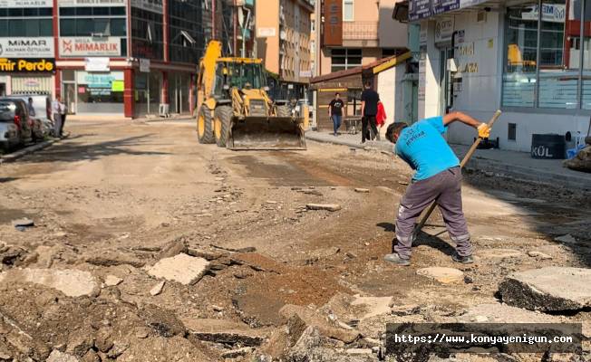 Beyşehir Belediyesi yol çalışmalarını sürdürüyor