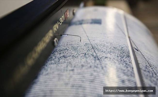 Endonezya'da 5,5 ila 6,2 büyüklüğünde depremler meydana geldi