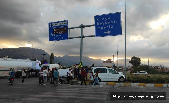 Konya'da trafik kazasında 4 kişi yaralandı