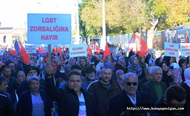 Konya’da LGBT’ye karşı aile yürüyüşü