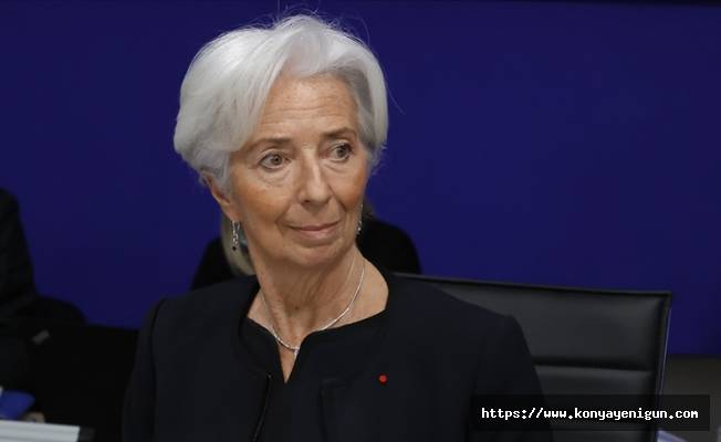 ECB Başkanı Lagarde: Enflasyonla mücadelede ekonomik büyüme kısıtlanabilir