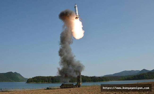 Kuzey Kore, Japon Denizi'ne balistik füze fırlattı