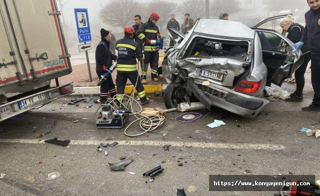 Bulgaristan'dan ilik nakli için Konya'ya giden aile kaza yaptı: 3 yaralı