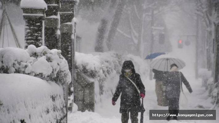 Japonya'da yoğun kar yağışları