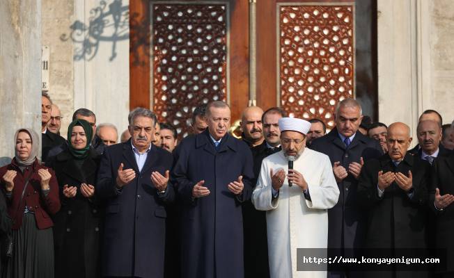 Cumhurbaşkanı Erdoğan Yeni Cami’yi ibadete açtı