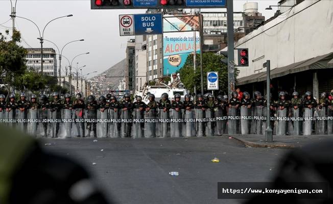 Peru'da hükümet karşıtı protestolarda ölenlerin sayısı 59'a çıktı