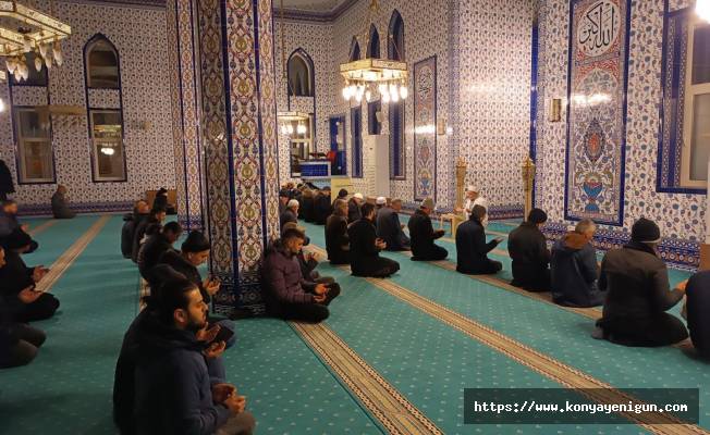 Camilerde Kur’an-ı Kerim  okundu, dualar edildi